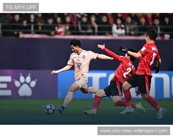 成都蓉城后场出球更稳,亚历斯祖长传精准找边线